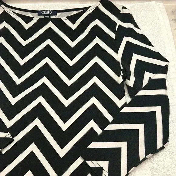 Chaps Woman Black Chevron 3/4 Sleeve Top Size Small - Picture 3 of 6